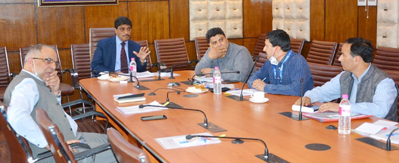 چیف سیکرٹری نے جموں وکشمیر کے تعمیراتی ورثے کی بحالی ا ور تحفظ کا جائزہ لیا