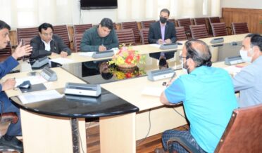 چیف سیکرٹری نے ہائوس بوٹوں کی رجسٹریشن اور تجدید کیلئے میٹنگ کی صدارت کی