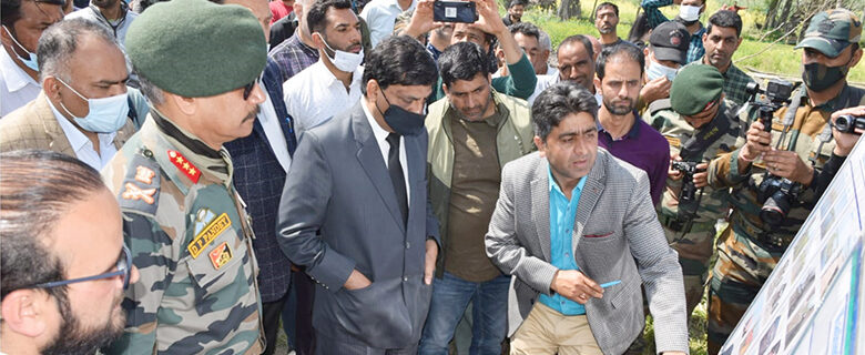 چیف سیکرٹری نے ڈل جھیل ماڈل ان سیٹو بحالی اور سیاحتی دیہات کی ترقی کی پیش رفت کا معائینہ کیا