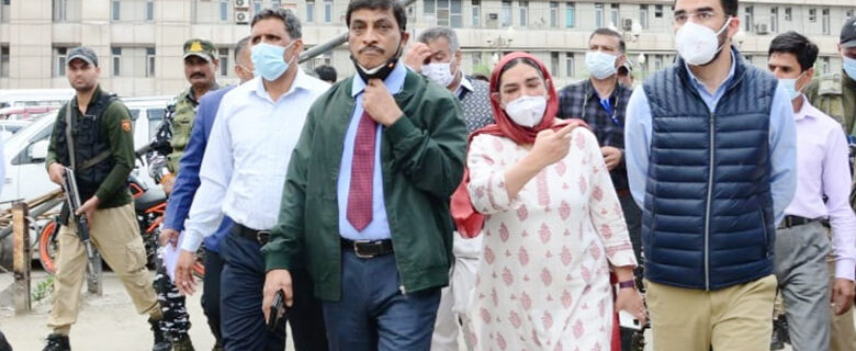 چیف سیکرٹری نے بون اینڈ جوائنٹ ہسپتال اور ایل ڈی ہسپتال سرینگر کے ایڈیشنل بلاک کی تعمیر کا معائینہ کیا