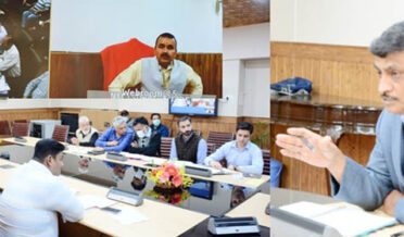 چیف سیکرٹری نے جموں و کشمیر میں بجلی اور پانی کی صورتحال کا جائزہ لیا