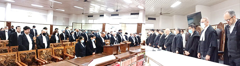 جموں وکشمیر ہائی کورٹ نے جسٹس جی۔ایل رینہ کے اِنتقال پر خراجِ عقیدت پیش کرنے کیلئے فل کورٹ ریفرنس کا اِنعقاد کیا