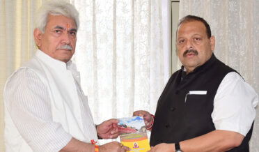 Lt Governor with Sh Devender Rana