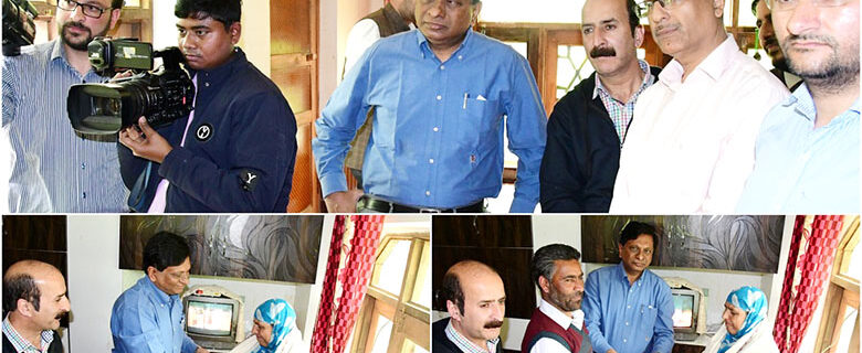 سرحدی علاقوں میں 1.5لاکھ فری ڈِش تقسیم کی جائیں گی۔ مرکزی سیکرٹری اطلاعات و نشریات