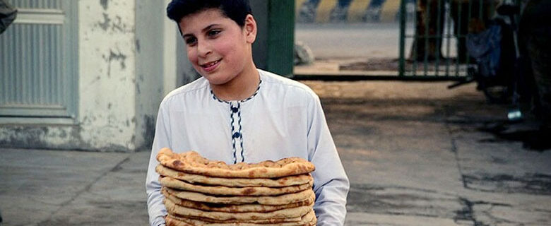 پڑوسی اور مسلم ممالک افغان عوام کے مفادات کے تحفظ کے لیے تعاون کریں، عالمی برادری