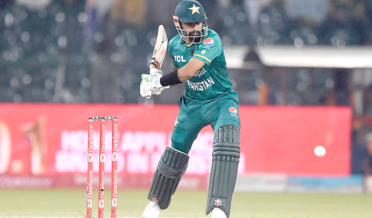 ون ڈے میں بہترین ریٹنگ، بابر اعظم نے سچن ٹنڈولکر کو پیچھے چھوڑ دیا