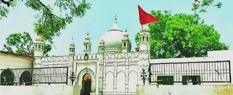 بڑے میاں-چھوٹے میاں کی درگاہ پر بھی تنازعہ شروع