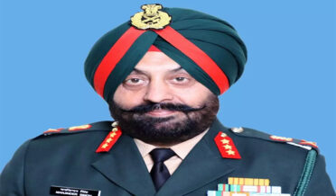 فوج کسی بھی صورتحال کا مقابلہ کرنے کیلئے تیار :لیفٹیننٹ جنرل مجندر سنگھ