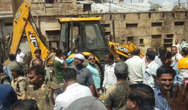 افواہوں کے پیچھے حقیقت بھی، عید تک انہدامی کارروائی کی امید نہیں