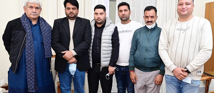 Lt Governor with public delegation of Rajouri Sports Society