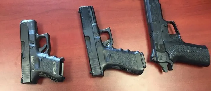 A robber who threatened people at the point of a fake pistol was arrested