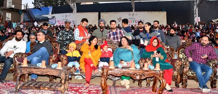 Commissioner Secretary RDD visitsSARAS Ajeevika Fair Jammu_ Interacts with SHG women