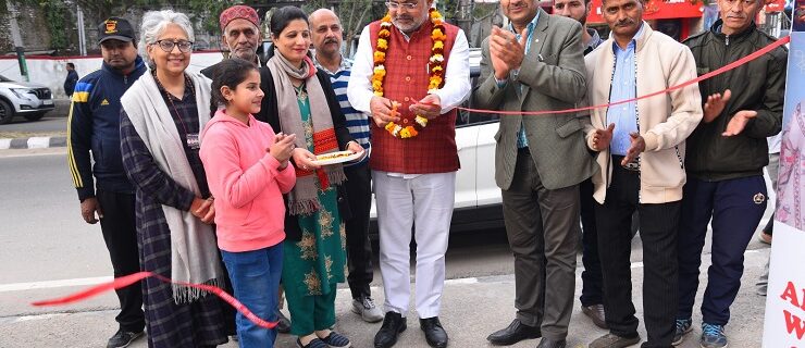 Exhibition cum sale of Indian Handicrafts begins at Jammu Haat