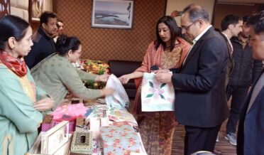 Handicrafts & Handloom Jammu signs MoU with NIFT Srinagar on designing, branding