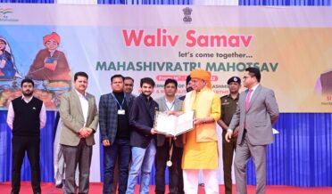 Lt Governor Manoj Sinha attended 3-day long Mahashivratri Mahotsav at Jagti Colony & Buta Nagar
