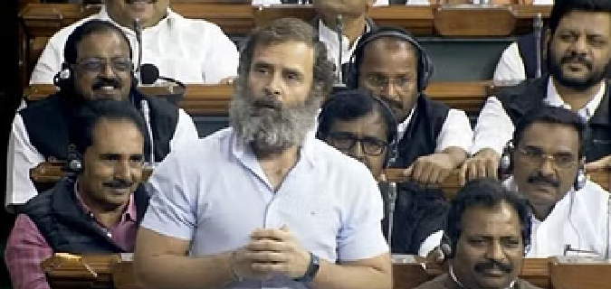 'Prime Minister is saving Mitar', Rahul Gandhi angry with PM Modi's silence on Adani issue in Lok Sabha