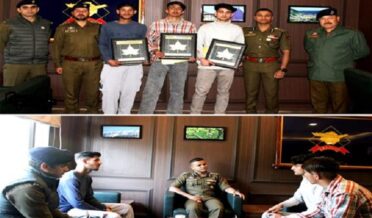 3 youths of Baramulla saved 2 persons from drowning in Jhelum