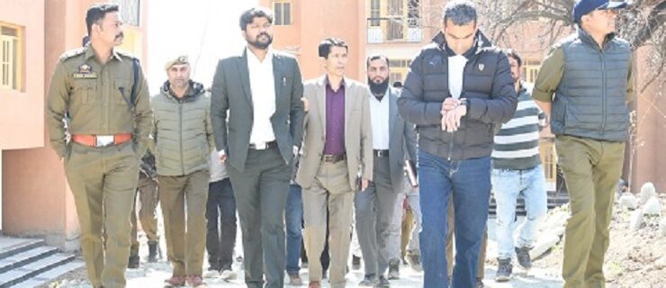 DC Ganderbal inspects work progress on Transit Accommodation Wandhama