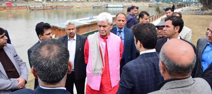Lt Governor Shri Manoj Sinha conducted on-site inspection and reviews ongoing work of Jhelum Riverfront