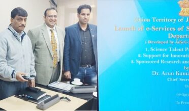 CS launches 03 online services of Sc & Tech Deptt