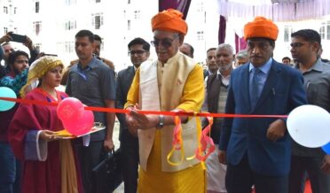 Lt Governor Manoj Sinha inaugurated newly constructed 224 residential transit accommodations for PM Package employees at Odina Bandipora (3)
