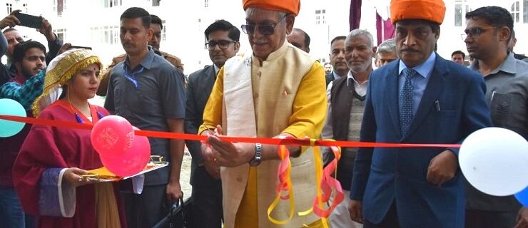 Lt Governor Manoj Sinha inaugurated newly constructed 224 residential transit accommodations for PM Package employees at Odina Bandipora (3)