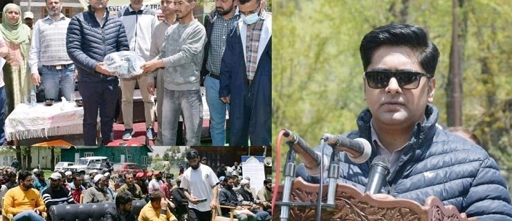 ضلع ترقیاتی کمشنر بانڈی پورہ نے گریز میں مختلف عوامی وفود سے تبادلہ خیال کیا