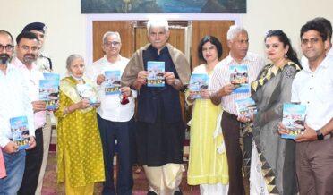Lt Governor Shri Manoj Sinha released a book titled “Vishwasthali-My Pride” authored by Sh Shiv Kumar Padha