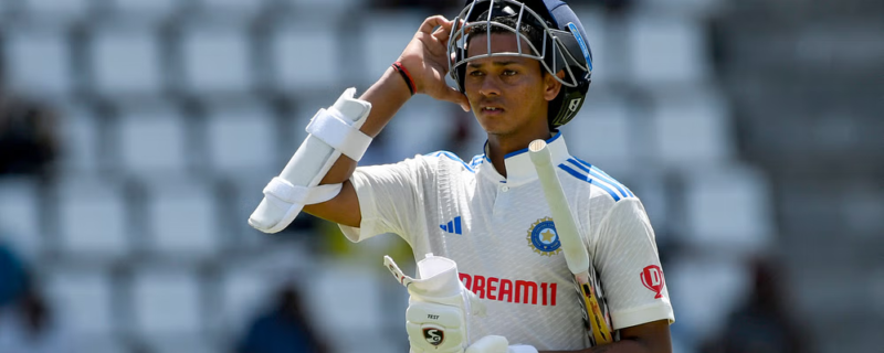 ٹینٹ میں سونے والے یشسوی جیسوال نے ممبئی میں خریدار شاندار فلیٹ، پورا کنبہ نئے گھر میں منتقل