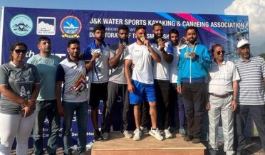 Boat Club Pokhribal hosts Water Sports event