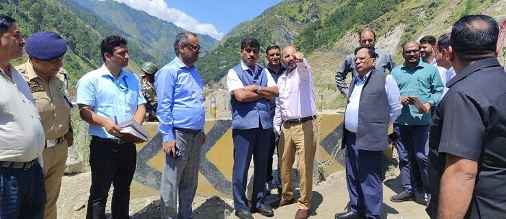 Chief Secretary tours Ramban, inspects NH-44 works