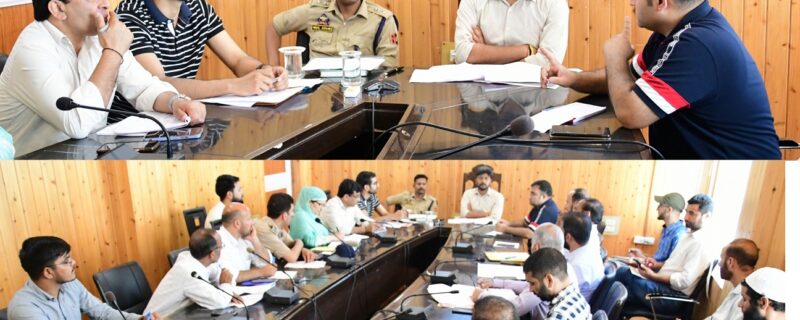 ضلع ترقیاتی کمشنر گاندربل نے ضلع میں منشیات کے اِستعمال اور منشیات کی سمگلنگ کو روکنے کے اَقدامات کا جائزہ لیا