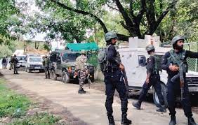 Bandipora policeman injured in Anantnag dies