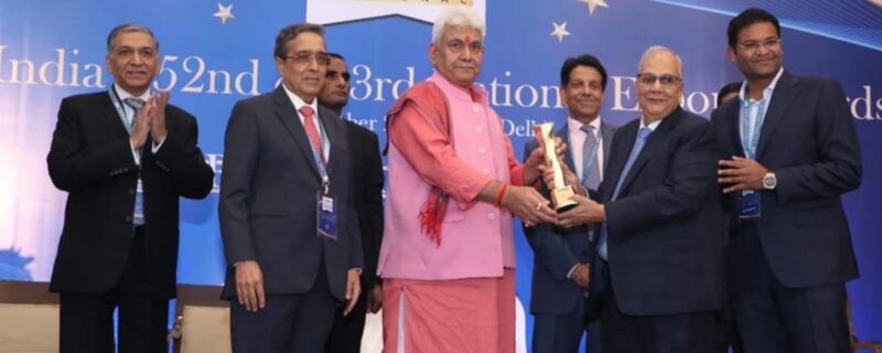 Lt Governor Sh Manoj Sinha addressed the EEPC India National Export Awards function (3)