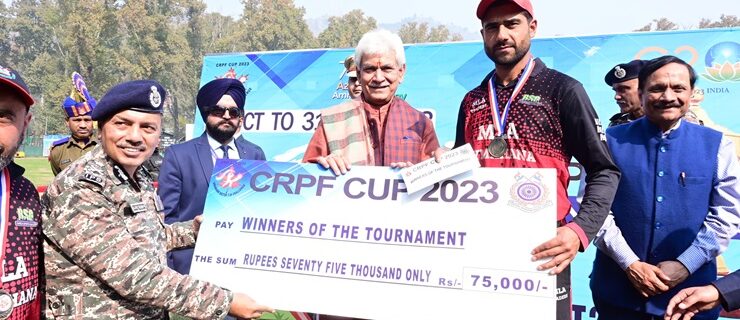Lt Governor Sh Manoj Sinha felicitated the winner, runner-up and other outstanding players of CRPF T20 Cricket Cup 2023