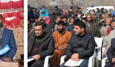 Strengthening Community Bonds Deputy Commissioner Pulwama Leads Block Diwas in inderwali Panchayat, Achgoze.