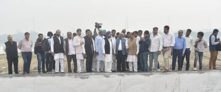 دہلی میں ڈبل قہر، ہوا اور پانی دونوں میں زہر: اروندر سنگھ لولی