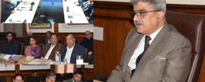 چیف سیکرٹری نے اَنرولمنٹ اور پلیس منٹ کو بڑھانے کیلئے سکل کورسوں کے معیار کو بہتر بنانے کی ہدایت دی