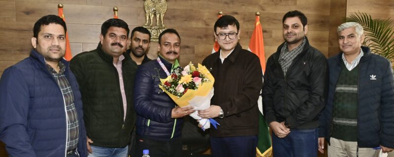 ناظم اطلاعات نے رولر سکیٹنگ نیشنل چمپئن شپ میں گولڈ میڈل جیتنے پر گگن سنگھ جموال کو مُبارک باد دی