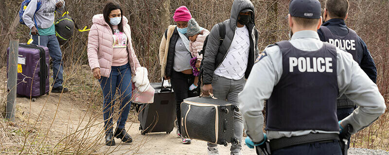 کینیڈا کا غیردستاویزی تارکین وطن کی شہریت کے لیے راہیں ہموار کرنے کا منصوبہ