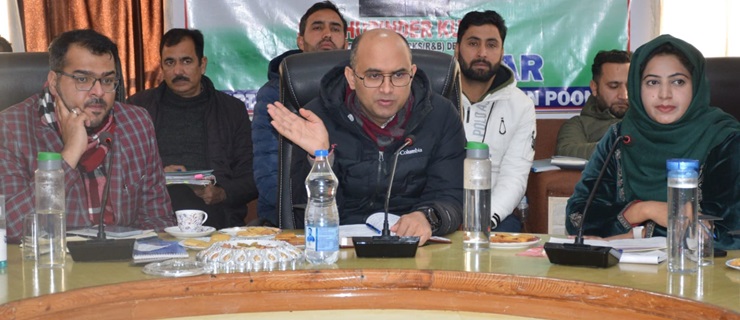 Bhupinder Kumar chairs Public Darbar in Poonch
