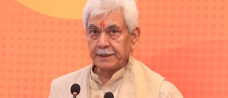 Lt Governor Sh Manoj Sinha attended special session on 'Investment opportunities in J&K' at Vibrant Gujarat Global Summit