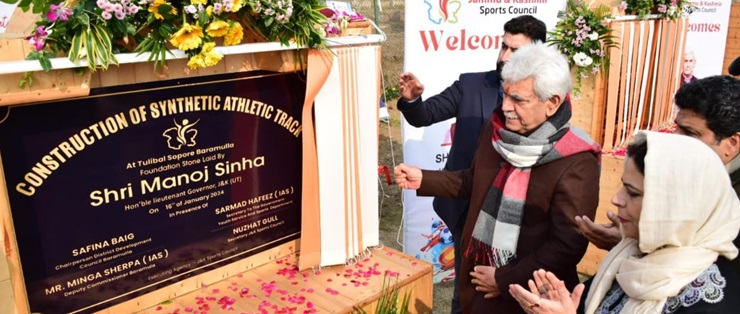 Lt Governor Shri Manoj Sinha inaugurates and lay foundation stone for development projects at Baramulla