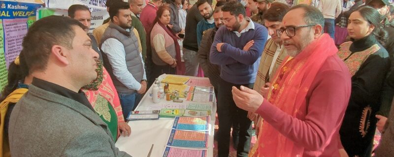 پنچایت سوریہ چک میں ’ وِکست بھارت سنکلپ یاترا‘ کا گرمجوشی سے اِستقبال