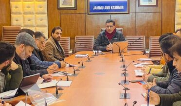 Secretary RDD wraps up meetings on MGNREGA Convergence and AAP in Kashmir