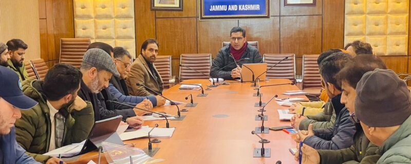 Secretary RDD wraps up meetings on MGNREGA Convergence and AAP in Kashmir