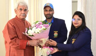 Sh Sayed Shah Aziz, Captain, Indian Divyang Cricket Team meeting Lt Governor