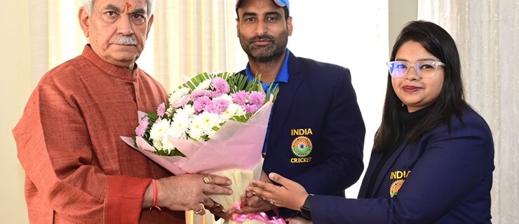 Sh Sayed Shah Aziz, Captain, Indian Divyang Cricket Team meeting Lt Governor