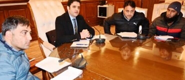 DC Kulgam chairs distt level commitee meeting of (HADP),approves 632 cases