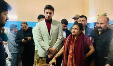 Dr Rashmi Singh addresses public grievances, highlights cultural initiatives